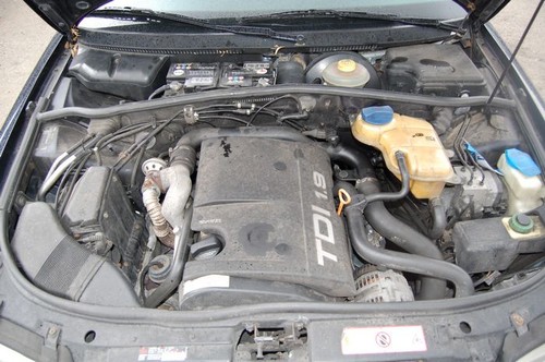 Motor mit kopfdichtung - motor,