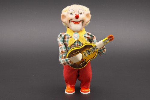 Max carl clown mit gitarre - max,